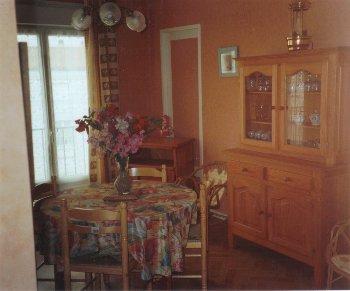 LOCATION ROYAN