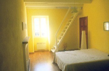 location maison typique  Porto Pollo prs de Propriano en Cose