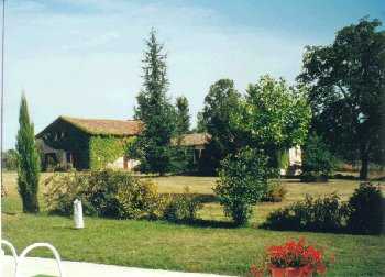 villa with pool dordogne