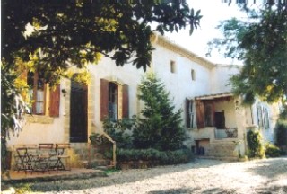 House in the Gard near 'Orange