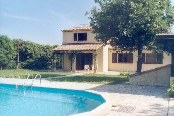 Villa avec piscine  camps la Source prs de Toulon dans le Var