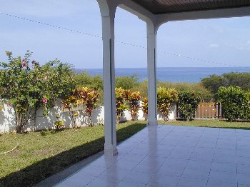 Maison  Bouillante en Guadeloupe aux Antilles