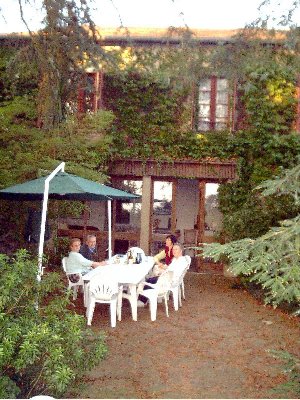 terrasse du g�tes les Glycines