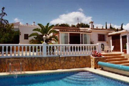 villa avec piscine